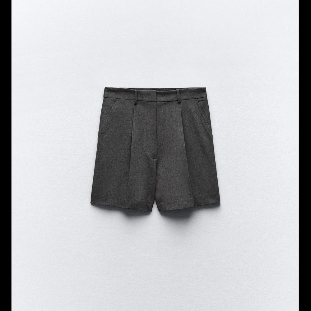 Women’s  Pleated Black Dress Shorts